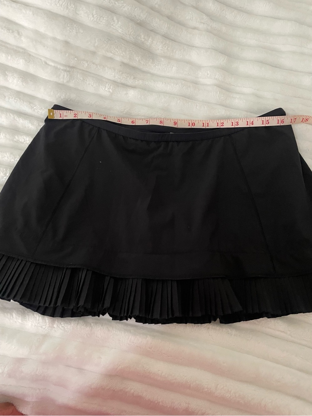 lululemon athletica Black Tennis Skirt with Pleated Hem - Picture 9 of 14
